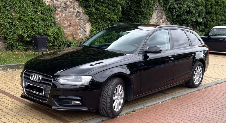 Audi A4 cena 57900 przebieg: 161500, rok produkcji 2015 z Żary małe 172